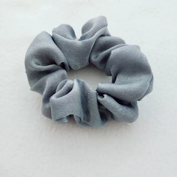 D77 light gray