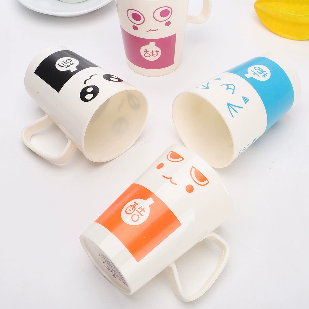  cute creative cartoon plastic mouthwash for beloved