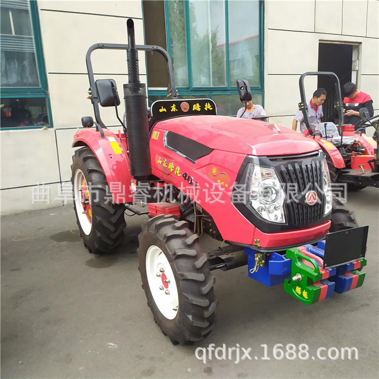 多功能大型犁地拖拉机 东方红动力四缸发动机 性能稳定四轮拖拉机
