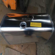 专业供应铝合金油箱 重汽豪沃配件 豪沃驾驶室配件