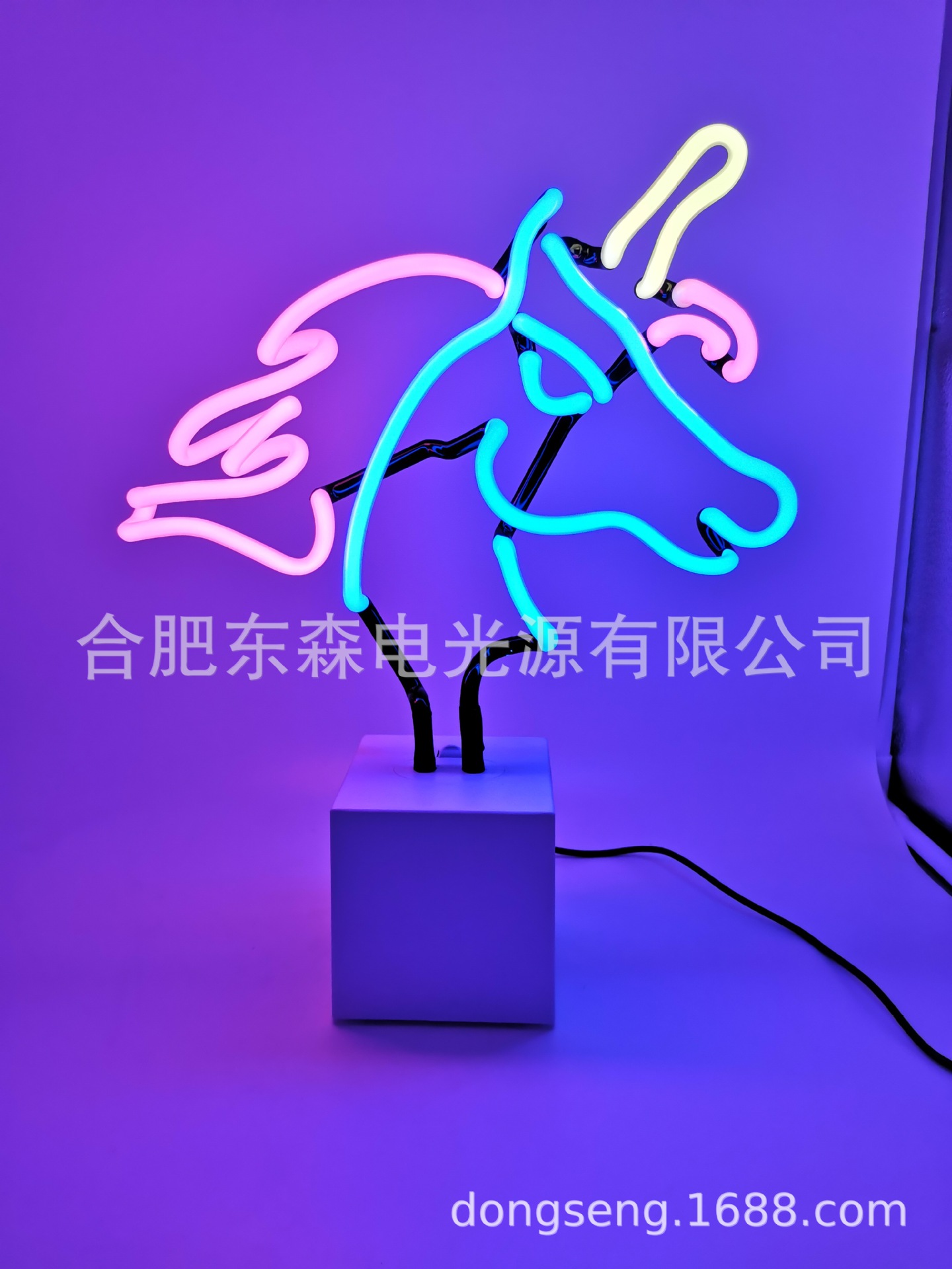 공급 유니콘 말 네온, 유니몬 네온 라이트
