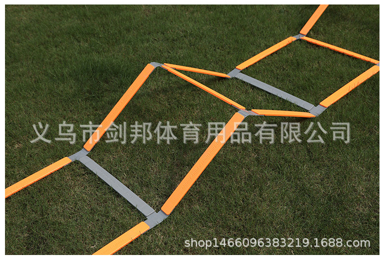 H7~OM)U$%WX7I3B]_0X2~8H