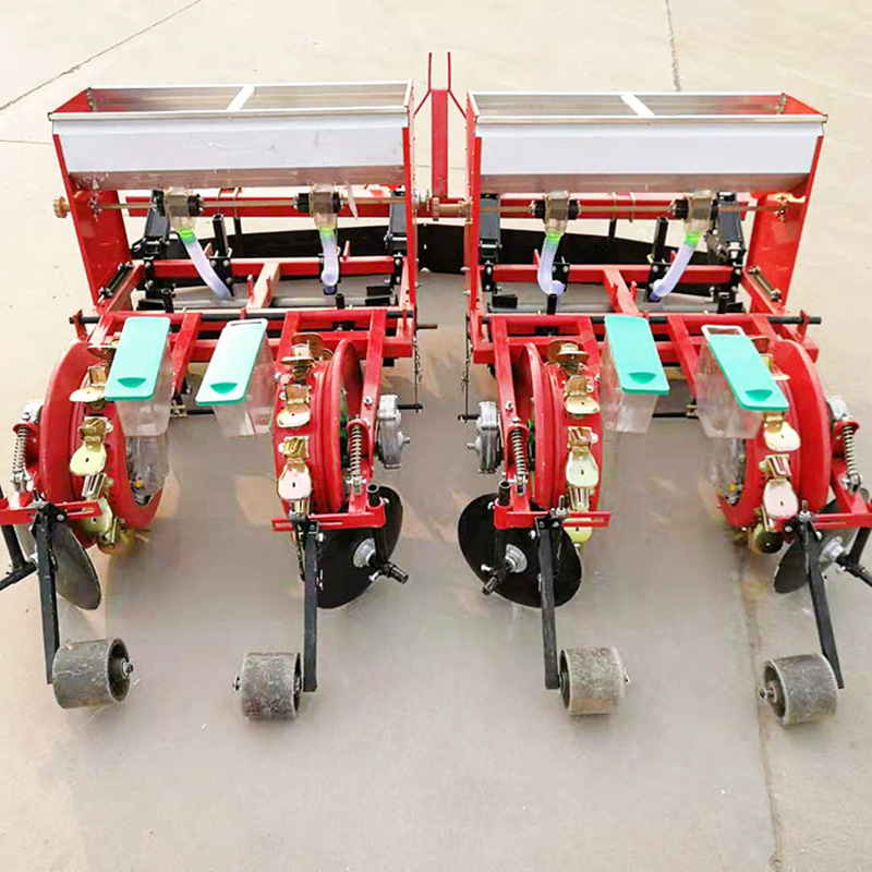 单垄双行谷子播种机四轮车带高粱精播机农用大豆播种机玉米覆膜机