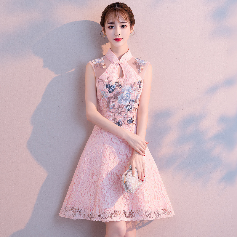 年轻旗袍夏季2020新款女短款中国风少女改良版粉色伴娘礼服连衣裙