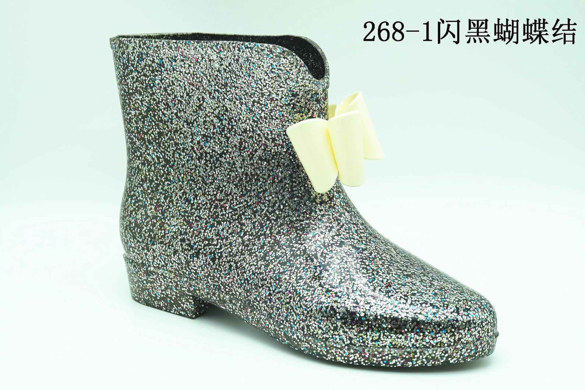 268-1闪黑蝴蝶.JPG