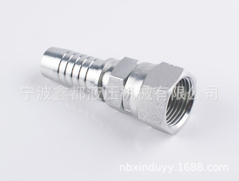 日本英制内螺纹60°内锥密封液压胶管接头芯子 29611