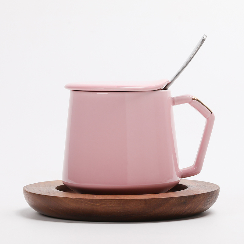 Taza de oro, taza de cerámica, taza de café, taza de agua, con tapa sin agujeros a prueba de polvo, cuchara, posavasos, LOGOTIPO tallado