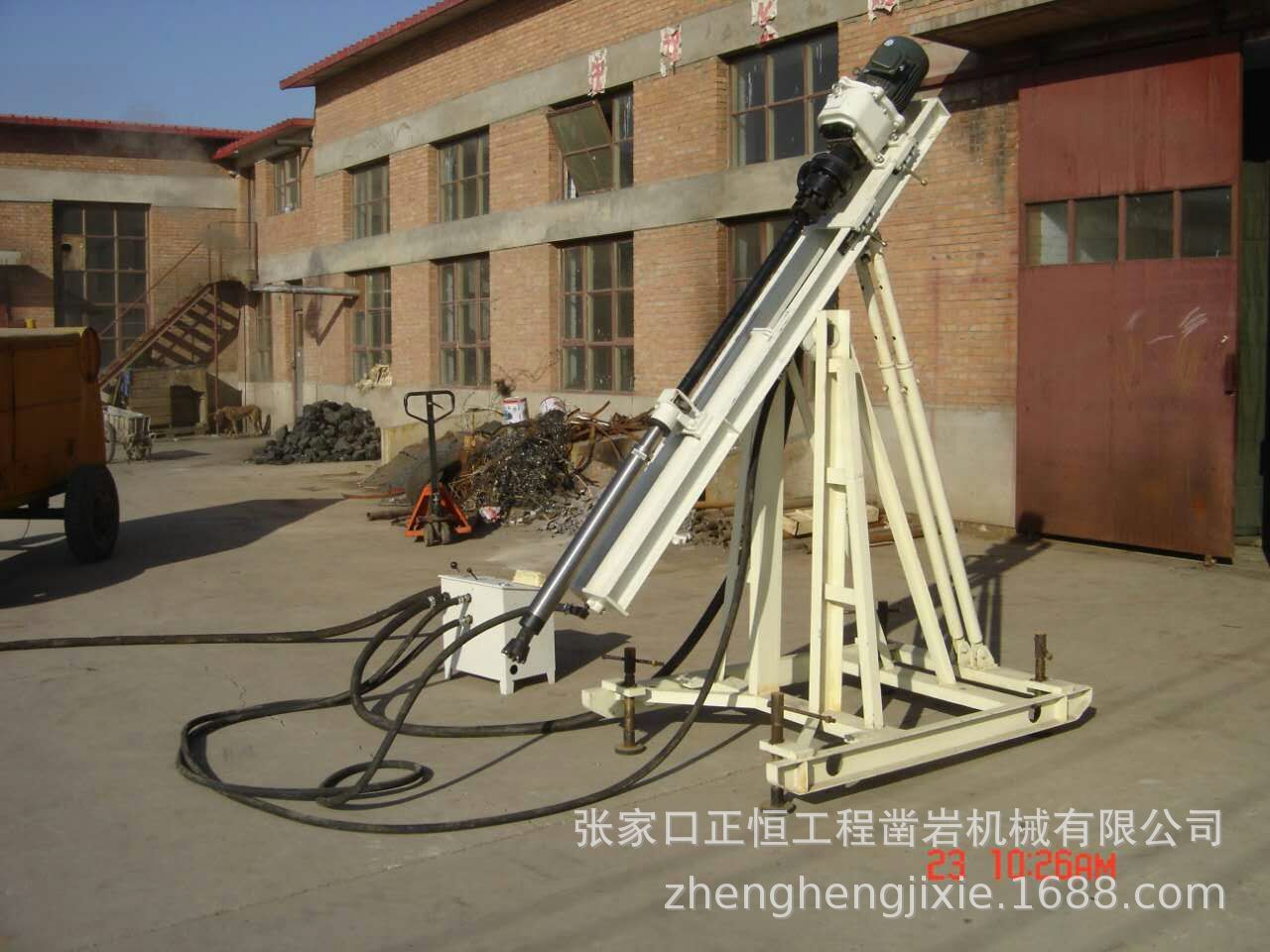 供应矿山生产设备潜孔钻机(图)