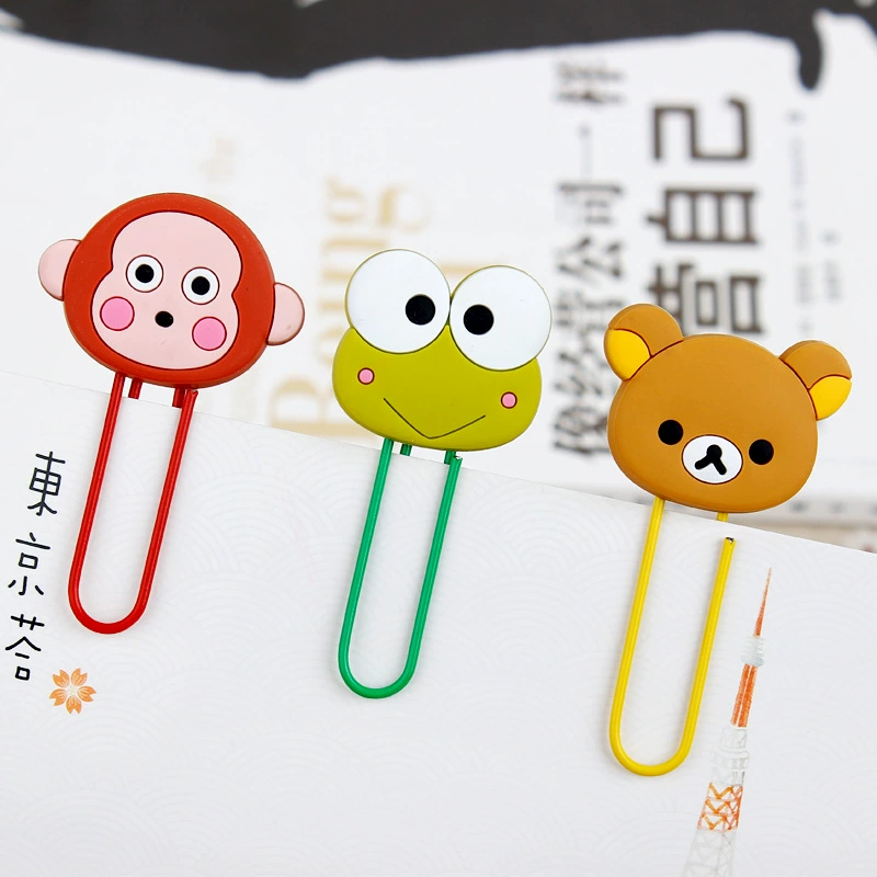 Small cartoon cute metal pin