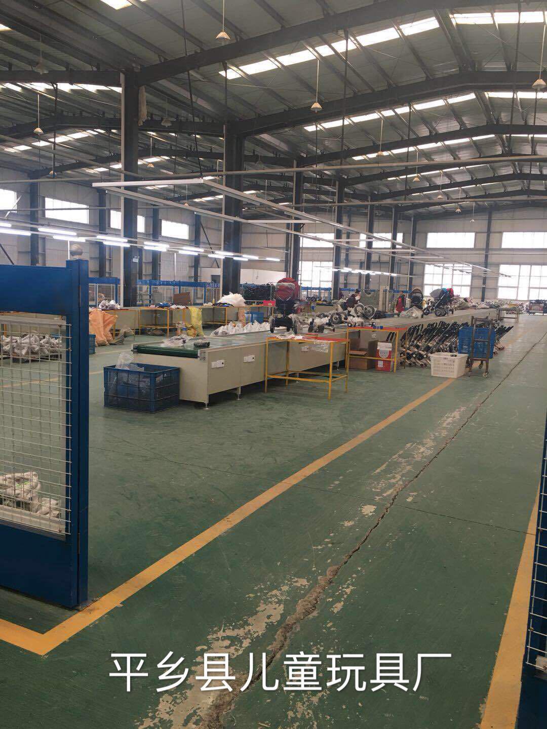 10677375758_690606604