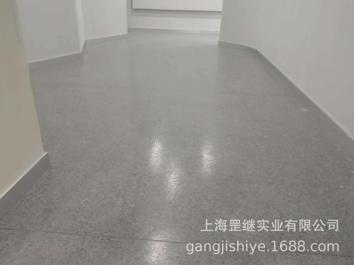 PVC地板 新迪密实2.0 静音耐磨防滑阻燃石纹 PVC商用弹性塑胶地板-阿里巴巴