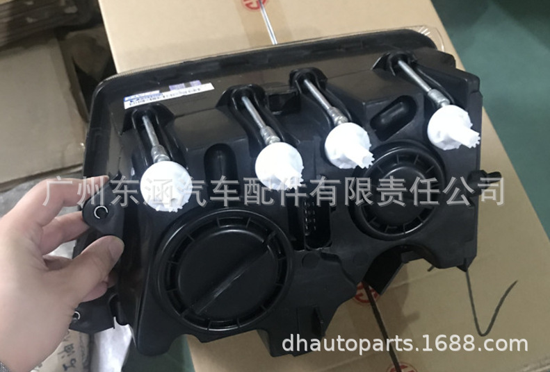 歐曼GTL前大燈總成2