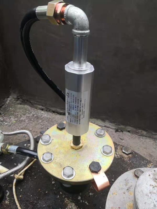 河南郑州电子加油站液位仪探棒  地埋油罐甲醇液位计 定制型智能