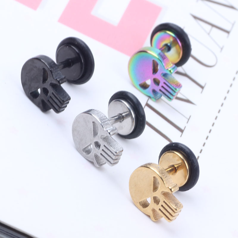 Pointed titanium steel lip stud product view
