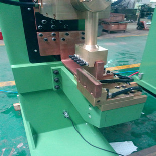 Foshan 125KW single head mesh row welding machine double pedal fast barbecue mesh welding machine dog cage bottom mesh welding machine