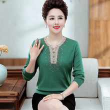 中老年妈妈装秋冬新款时尚圆领镶钻打底衫精品羊毛衫女装厂家批发