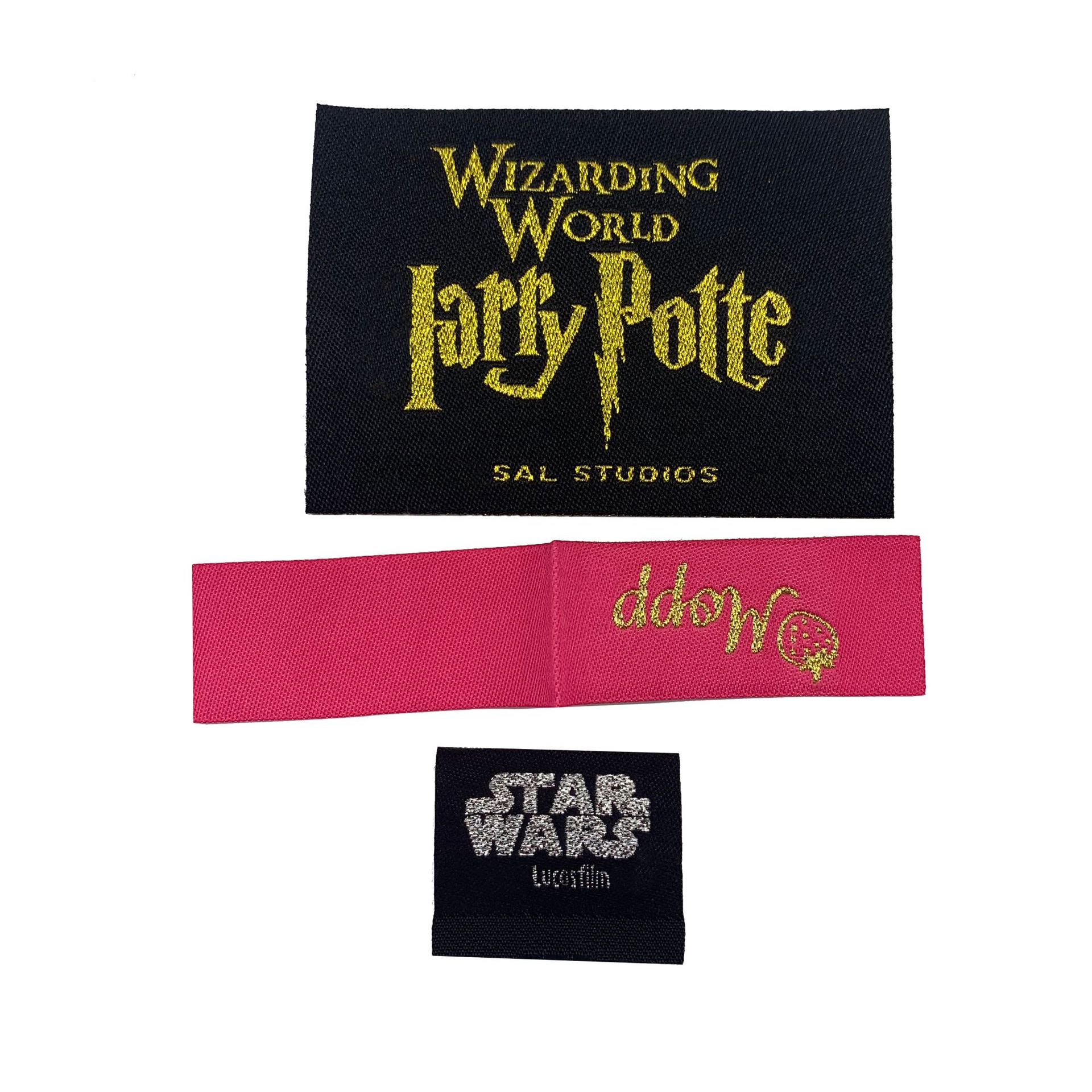 厂家供应金色布标金线底布织唛刺绣商标织唛时尚新颖金银纱线商标