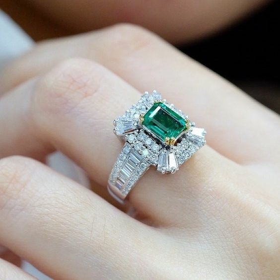 Zhen Rong wish best selling inlaid emerald zircon square princess ring European and American micro inlaid full diamond engagement ring