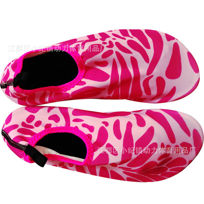 Comfortable non-slip 3MM Swimming Diving socks Socks ventilation Quick drying Neoprene Swimming Snorkeling Sandy beach Manufactor customized