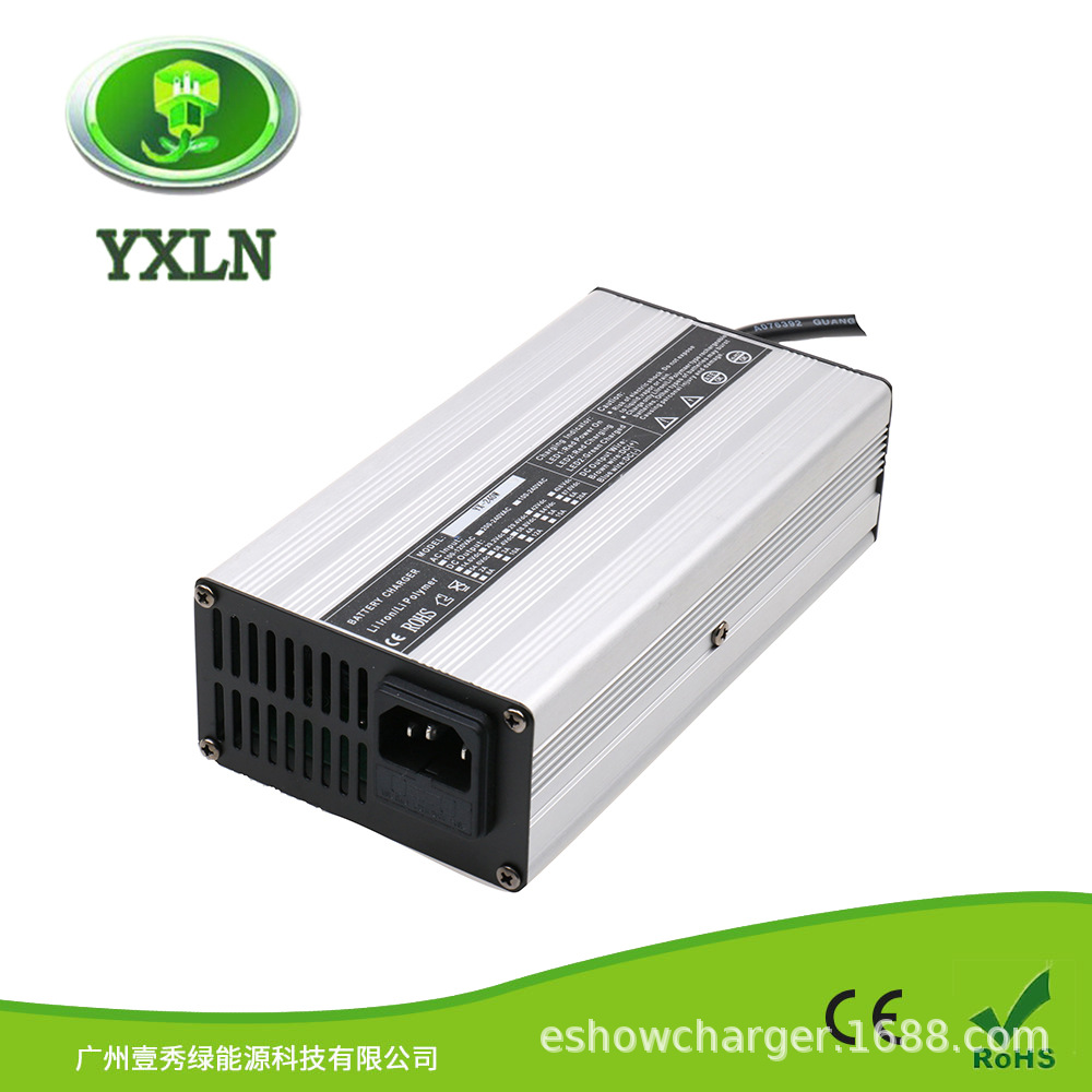 48V5A铅酸充电器58.4V铁锂充电器50.4V 58.8V 54.6V锂电池充电器