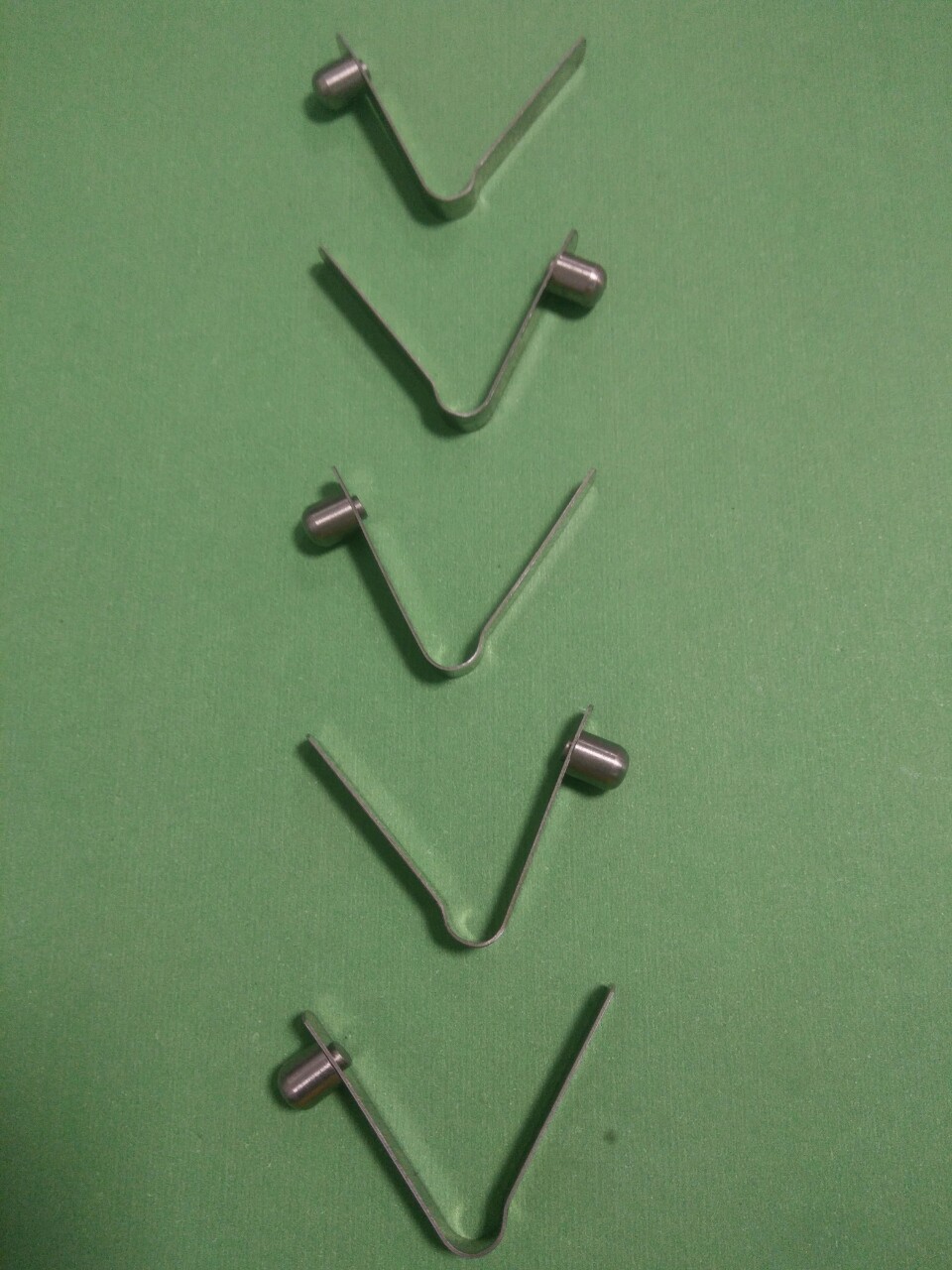 直销弹簧片弹片弹跳豆卡扣弹扣玩具运动器材雨伞帐篷等管内定位