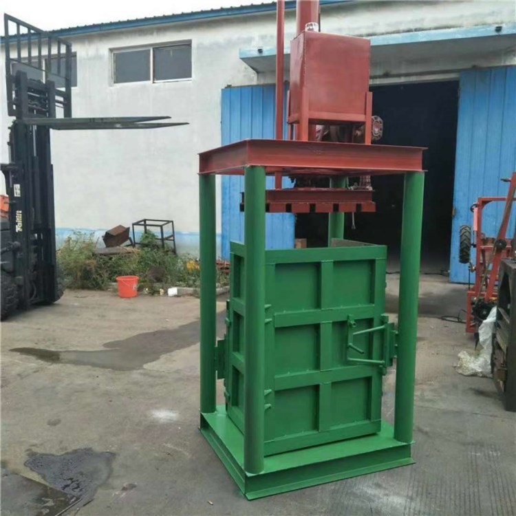 油寶立式液壓打包機