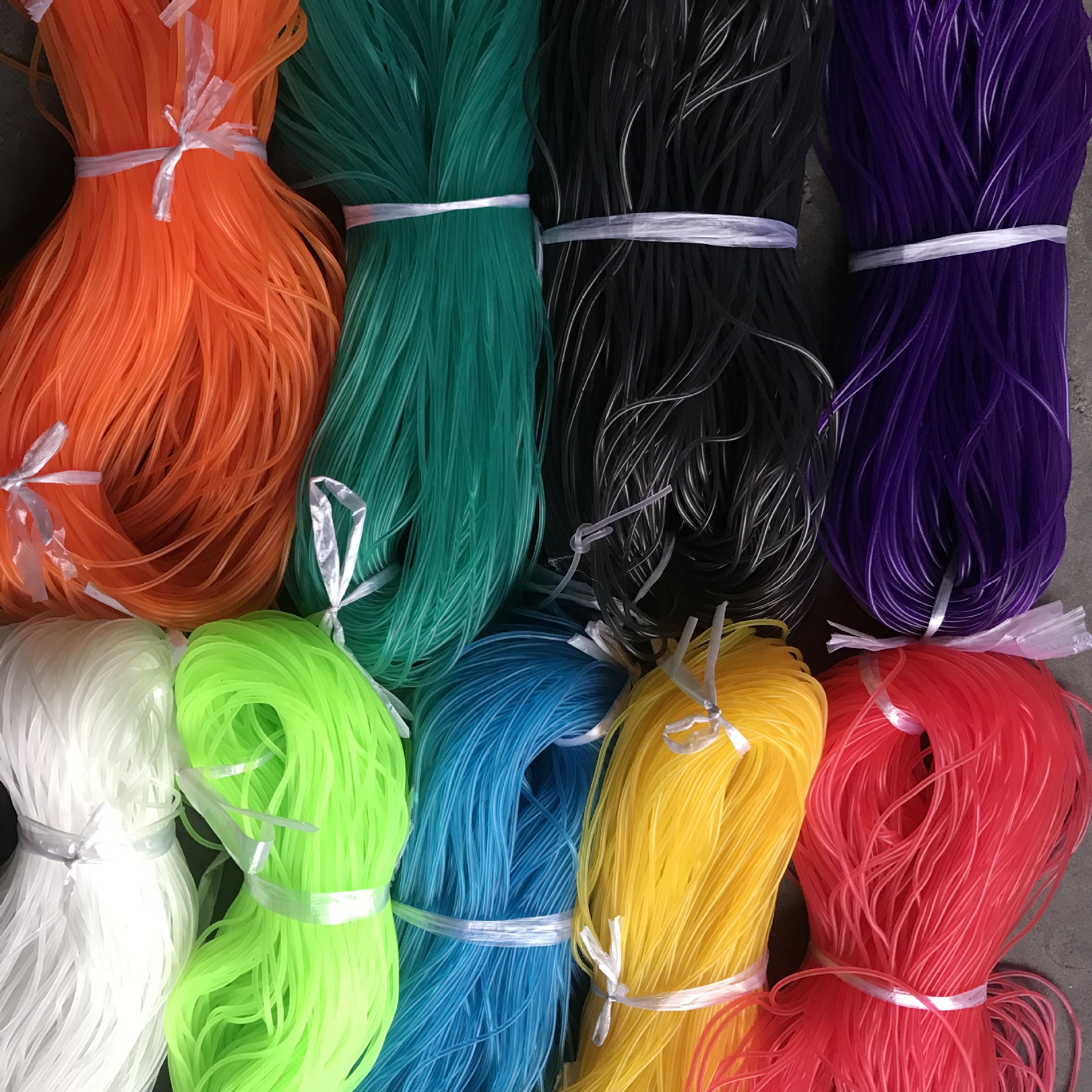 厂家直销量大从优pvc磨砂条实心条弹力绳子直径3mm衣服鞋带配件