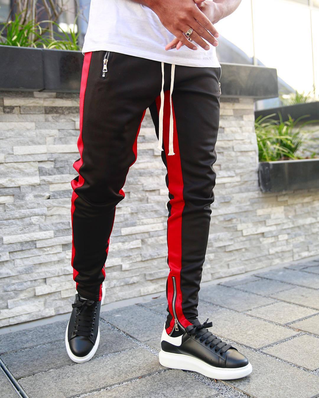 1DCAD4012776046F55F7FCD2773A71