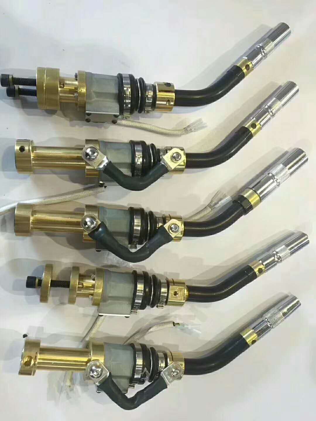 厂家供应自动焊枪机器人焊枪自动化焊接机器人OTC焊炬焊枪-阿里巴巴