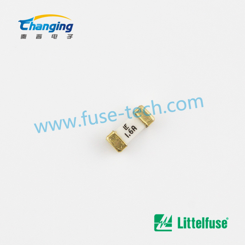 045101.6MRL 1.6A 125V 力特贴片一次性保险丝 2410体积