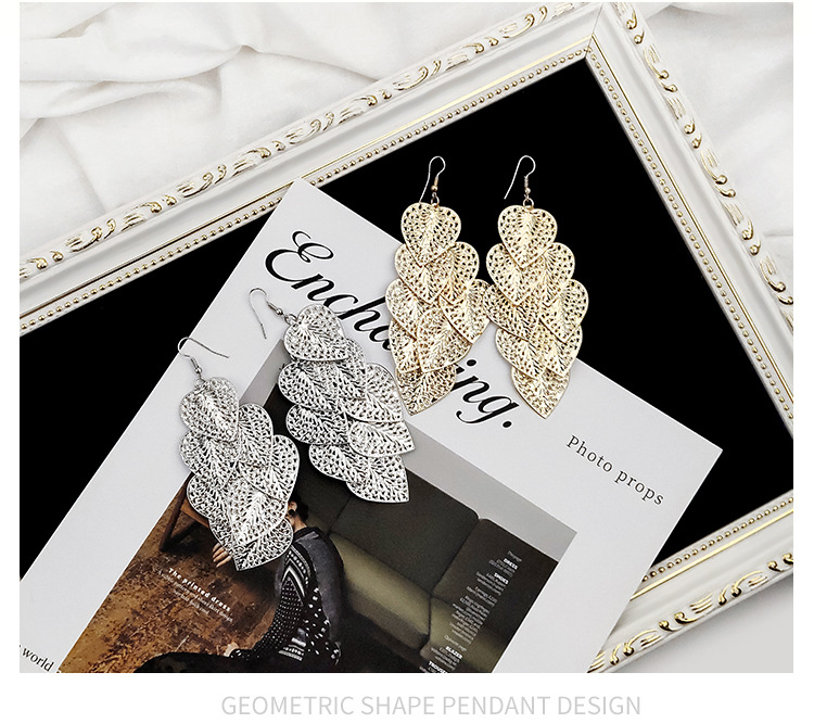 1 Pair Fashion Leaf Metal Plating Women's Drop Earrings display picture 3