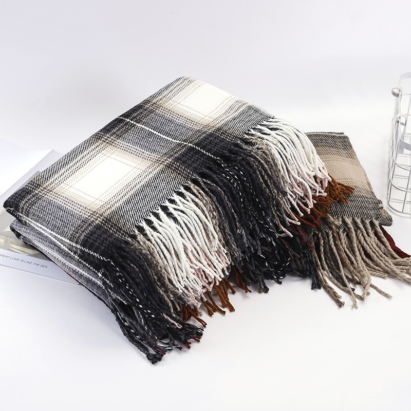 新款秋冬仿羊绒围巾女冬季韩版加厚保暖流苏披肩男士格子围巾批发