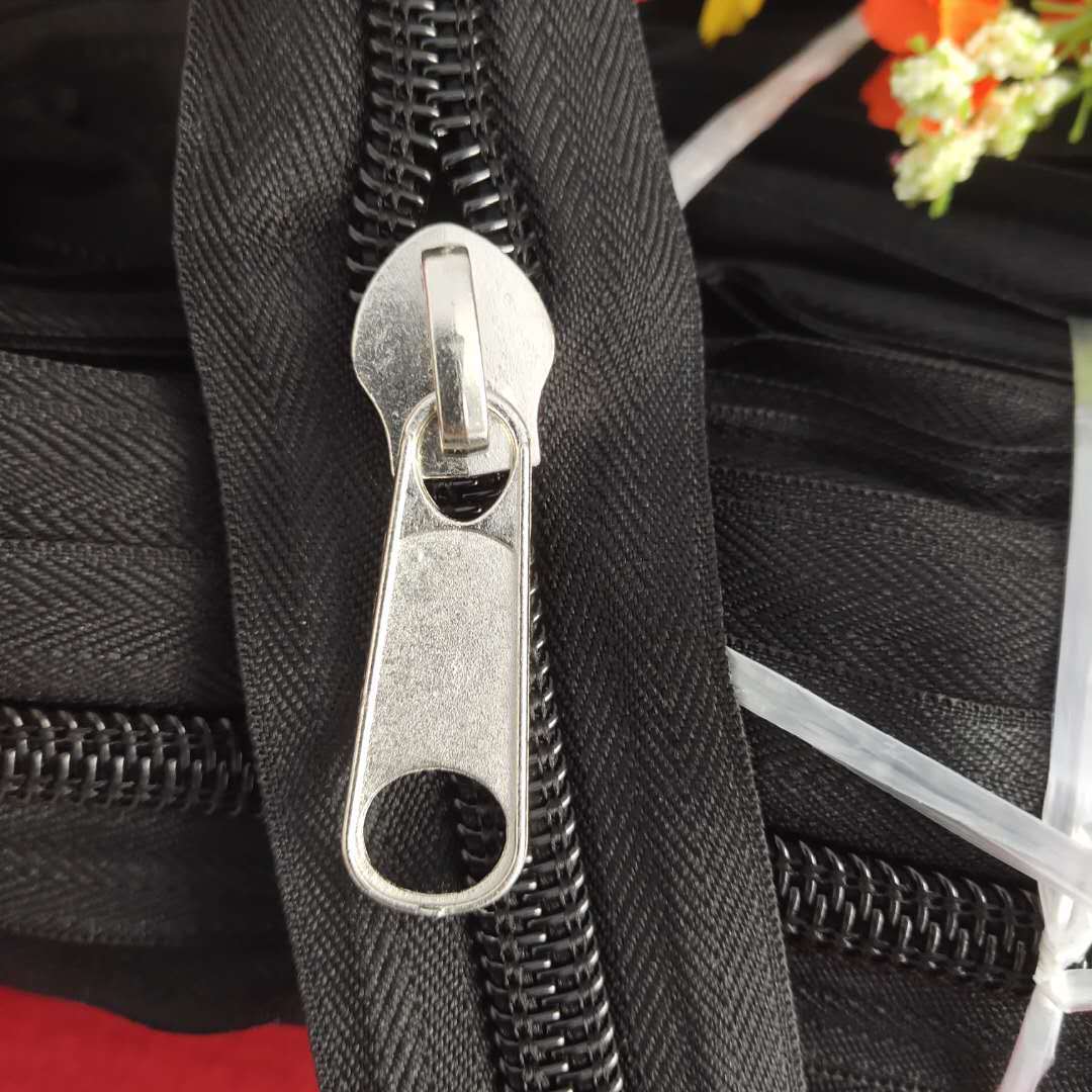 厂家批发十号尼龙码装拉链 箱包拉链 蚊帐拉链 帐篷拉链