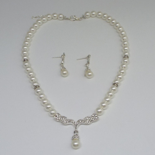 Cross-border European and American Wish AliExpress Angel Wing Pearl Necklace Earrings Set Accessories Wholesale