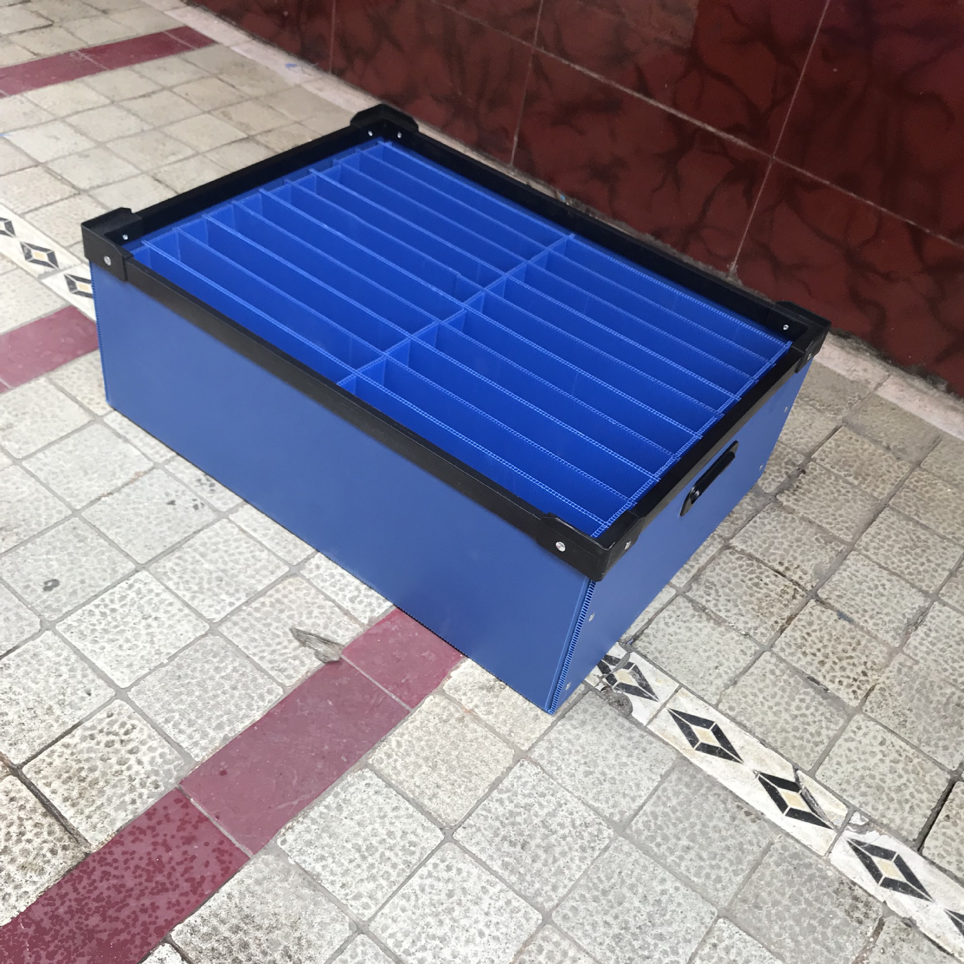 保定加硬箱包内材空心板 重庆阻燃包装中空瓦楞板 抗静电钙塑隔板