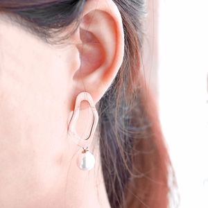 抛光打磨耳钉椭圆珍珠耳坠女生玫瑰金耳饰几何形耳环厂家批发