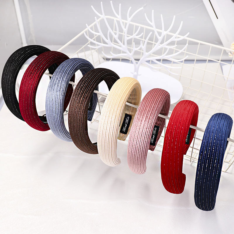 South Korea's New High-end Headband Corduroy Sponge Headband Solid Color Fabric Hair Accessories Wholesale Nihaojewelry display picture 17