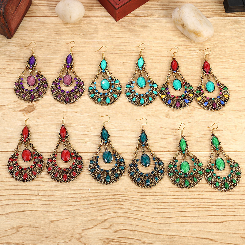 Fashion Water Drop Ethnic Style Hollow Long Earrings Diamond-studded Alloy Earrings display picture 3