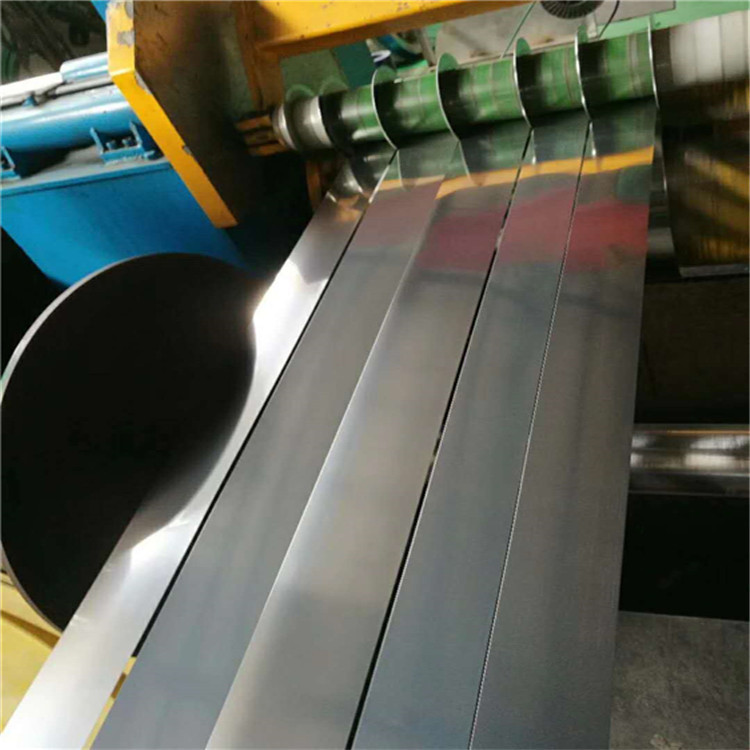 SUS304硬态不锈钢带1/2硬度3/4硬度20棍精密不锈钢带现货分条