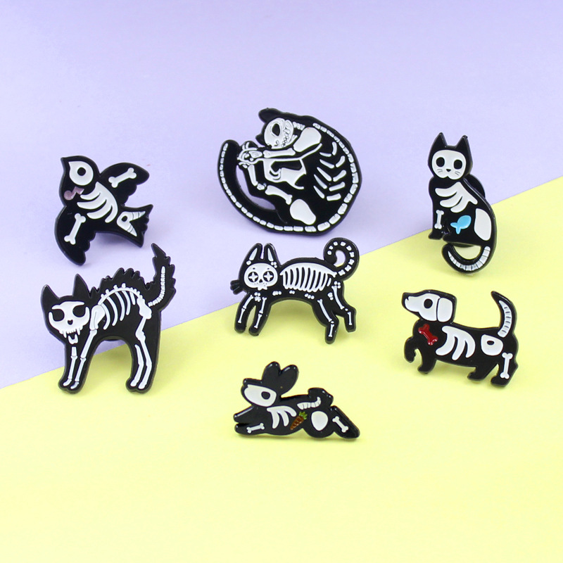 Enamel Design Cartoon Style Pin Animal Alloy Enamel Unisex Brooches