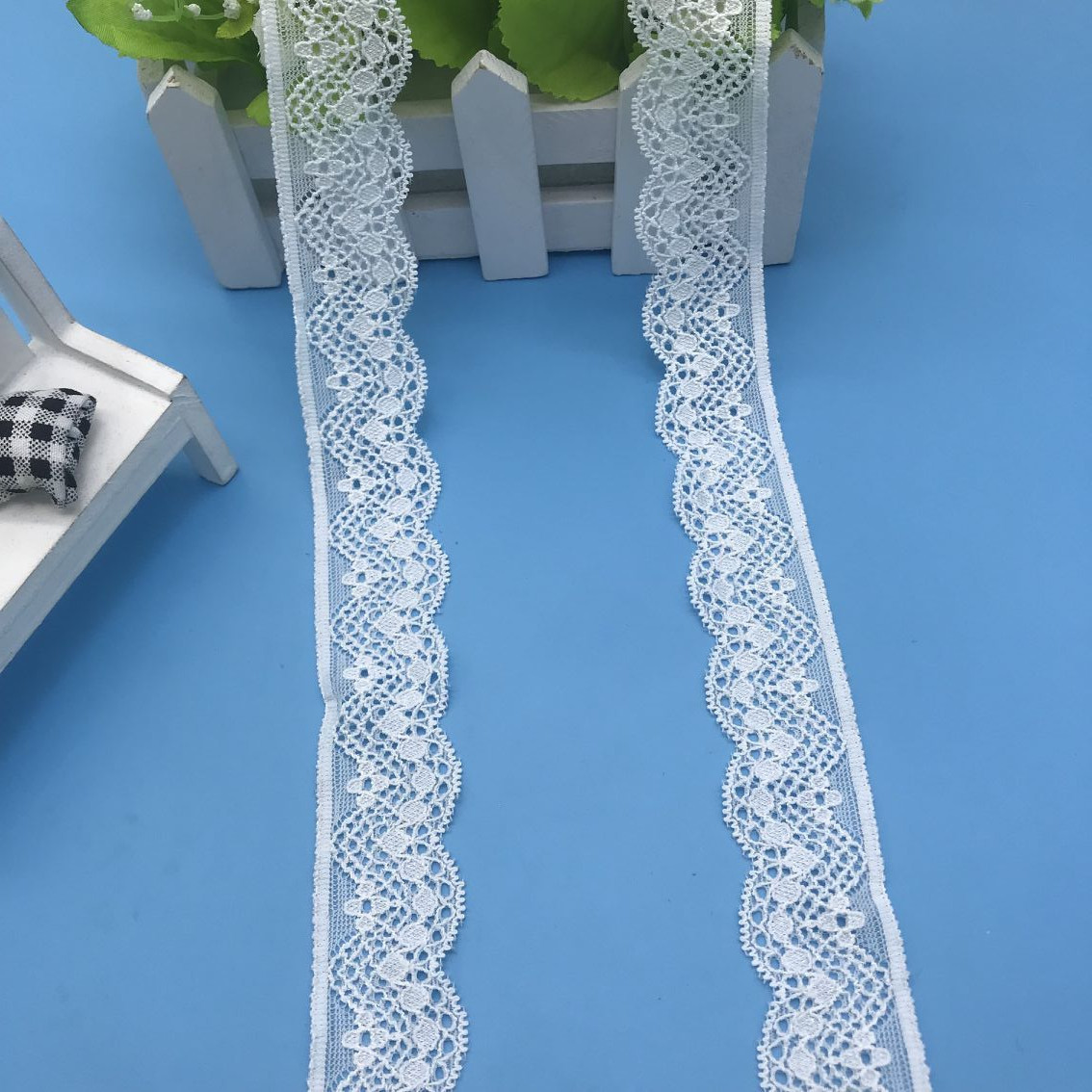 蕾丝花边爆版花型厂家现货批发围巾内衣文胸袜子辅料弹力蕾丝花边