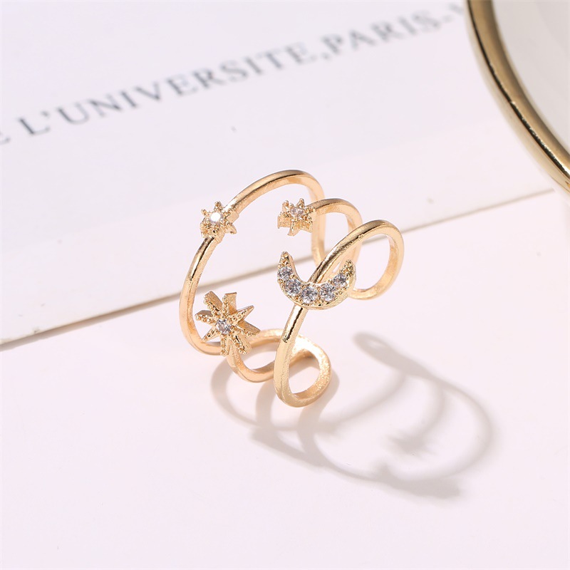 Nouveau Diamant Pentagramme Ouverture Anneau Mode Trois Couches Creux Étoile Lune Anneau En Gros Nihaojewelry display picture 6