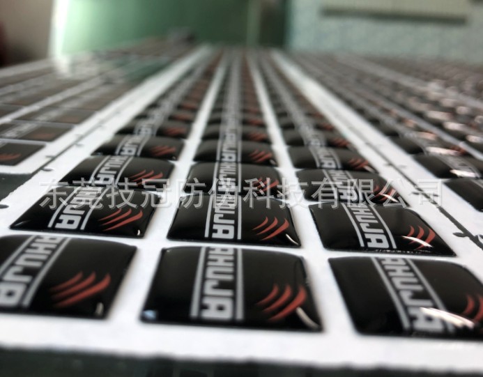 滴胶面板,水晶滴胶,滴胶加工,PVC滴胶贴纸,卡通滴胶贴纸