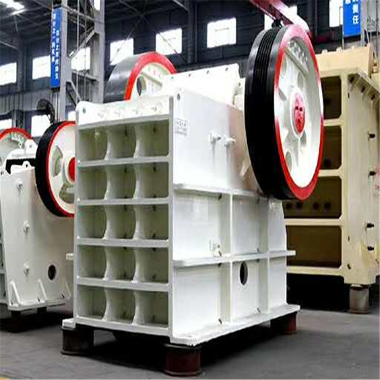 大型矿石移动破碎站 组合式鄂式石料破碎生产线 制砂机移动破碎机