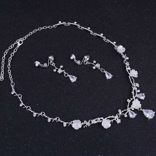Korean new wedding set Baroque handmade crown flower inlaid with zircon bridal necklace and earrings three-piece set