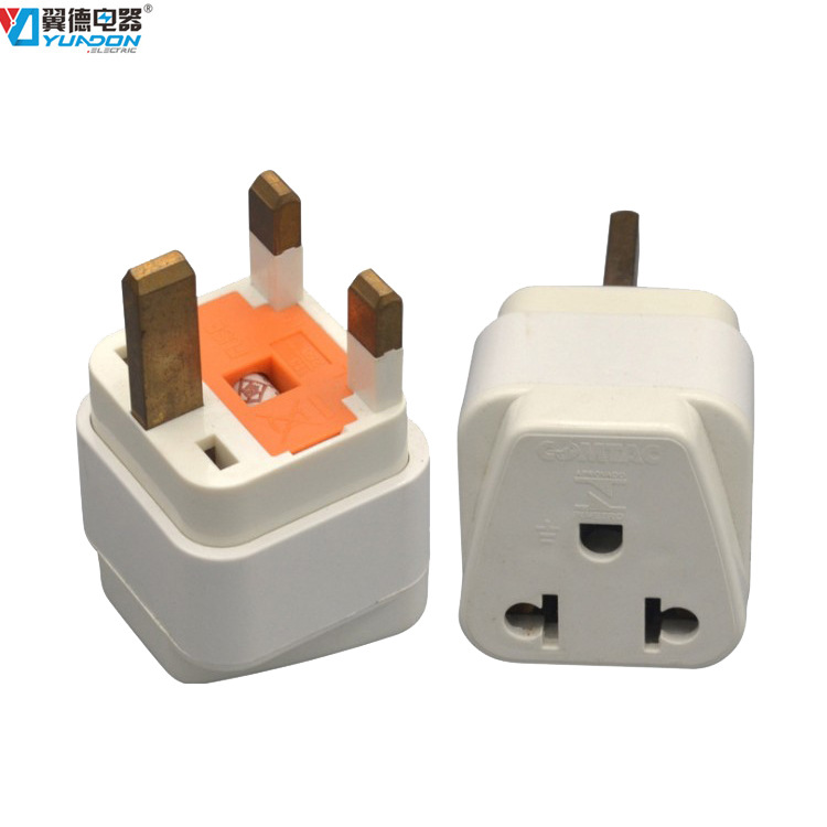 美标转英标转换插头 13A英式旅行转换插头 美规转英规插头转换器