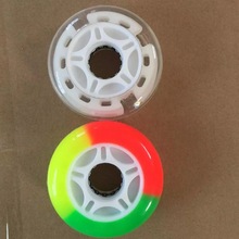 76#PU溜冰鞋发光轮三色闪光轮子