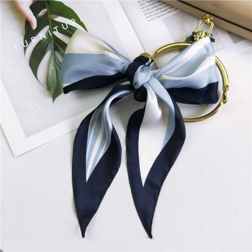 Color-blocked diamond-shaped small silk scarf for women in spring, autumn and summer fashion versatile professional scarf Korean style scarf headscarf bag accessories
