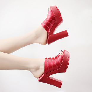 2020 New Style Slippers Women's Summer Super High Heel Thick Bottom Thick Heel Waterproof Platform Patent Leather Fashionable Large Size Outer Wear Slippers