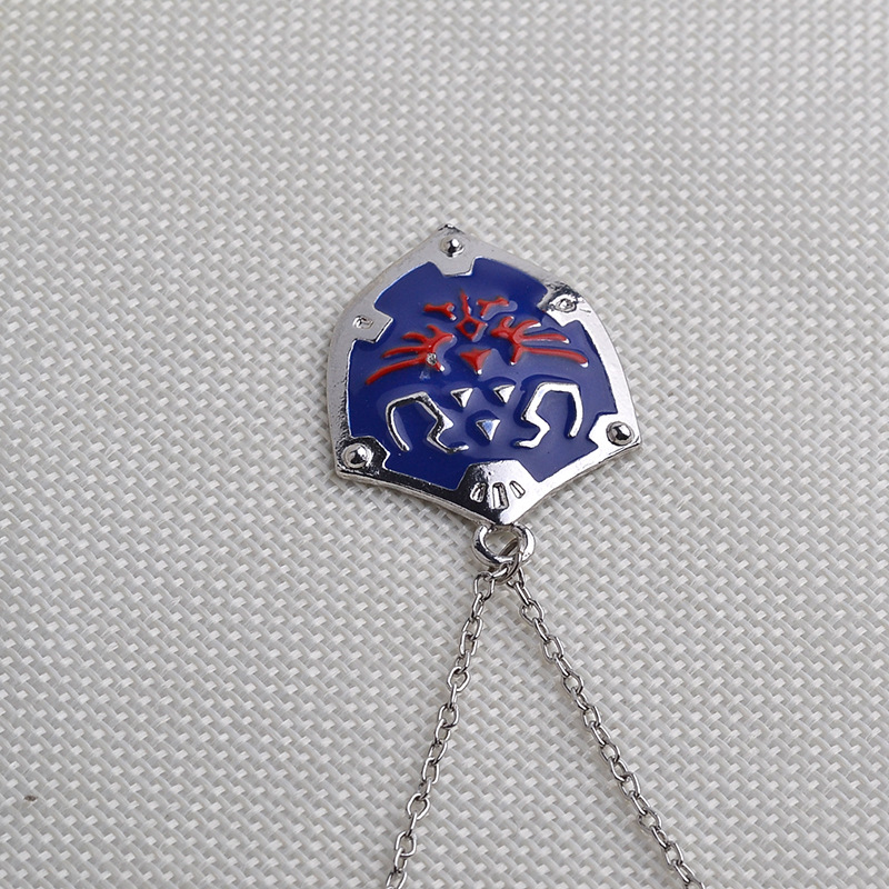 fashion  dripping oil wings shield pendant necklace unisex Zelda logo pendant necklace nihaojewelry 
